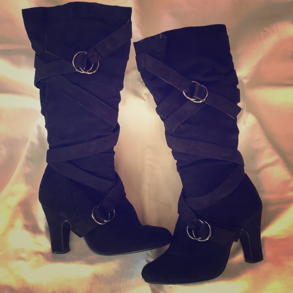 TOP Moda Black Boots